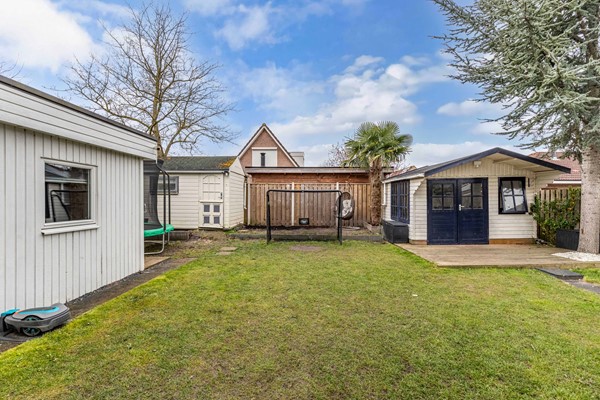 Medium property photo - Bunschotenlaan 85, 8304 EX Emmeloord